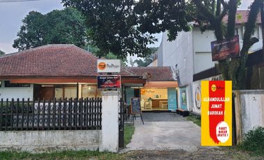 Dijual Cepat Rumah Lama Bisa Untuk Usaha di Cipaganti Bandung