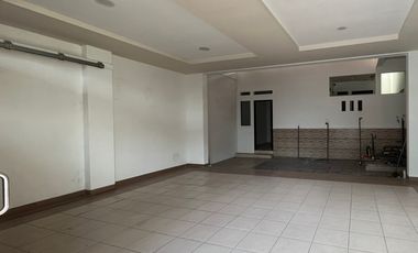 dijual rumah di jajar solo