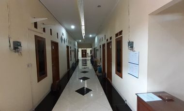 Strategis Kost Eksklusif + Minimarket sktr Wirosaban dkt Kampus UAD 4