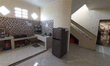 Strategis Kost Eksklusif + Minimarket sktr Wirosaban dkt Kampus UAD 4