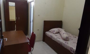 Strategis Kost Eksklusif + Minimarket sktr Wirosaban dkt Kampus UAD 4