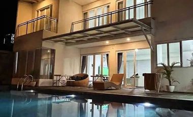 ‎Murah!! Dijual villa Bagus Padasuka Ber Kolam Renang