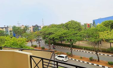 Disewa RUKO Gandengan Mogot Baru 4LT, 130 m2, LB 400m2, Jln Raya