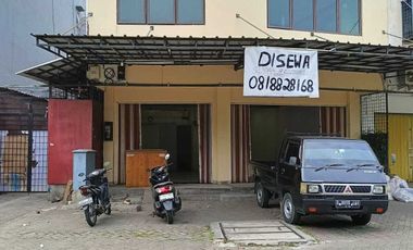 Disewa RUKO Gandengan Mogot Baru 4LT, 130 m2, LB 400m2, Jln Raya