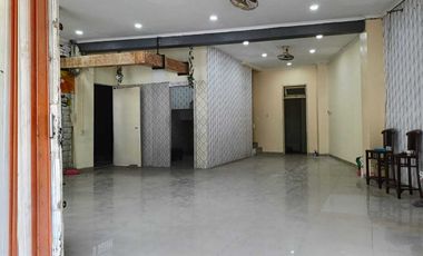 Disewa RUKO Gandengan Mogot Baru 4LT, 130 m2, LB 400m2, Jln Raya