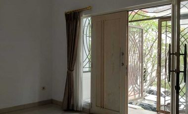 Disewakan Rumah 3lt di Garden House PIK 1