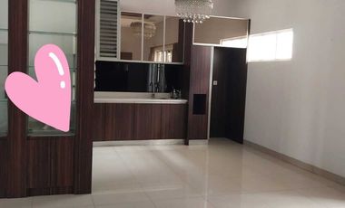 Disewakan Rumah 3lt di Garden House PIK 1