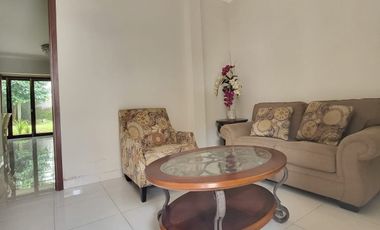 Rumah Luas ada Hal belakang di Discovery Bintaro sektor 9-15669