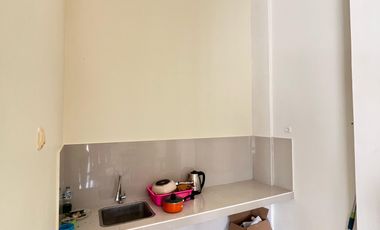 Dijual Villa di Batu Layar dekat pantai