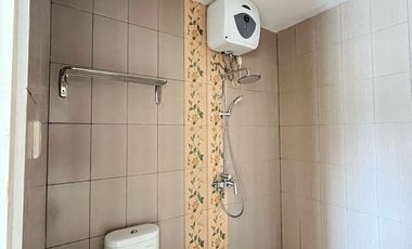 Dijual Villa di Batu Layar dekat pantai