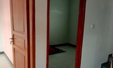 Dijual rumah di kavling pln cihanjuang cimahi 825 juta