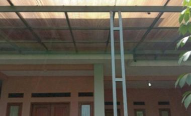 Dijual rumah di kavling pln cihanjuang cimahi 825 juta