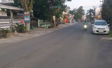 Ruang usaha strategis bekas cucian dan salon mobil di Raya sawojajar
