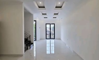 Sisa 1 Unit Rumah Eropa Classic Pejaten Barat Dkt Unas Nego Abis