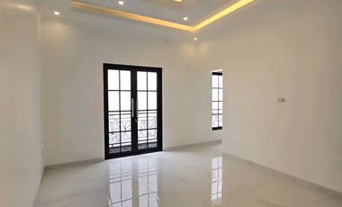 Sisa 1 Unit Rumah Eropa Classic Pejaten Barat Dkt Unas Nego Abis