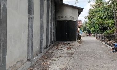 Dijual gudang bekas tembakau dimanisrenggo