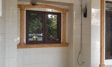 Disewakan Rumah 2 Lt Di Mutiara Taman Palem