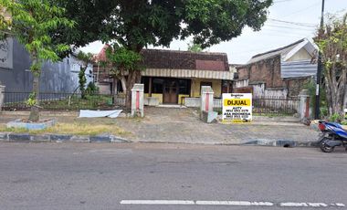 Rumah dijual di Ngawi