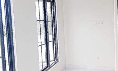RUMAH KEREN DI DALAM CLUSTER JAGAKARSA JAKARTA SELATAN