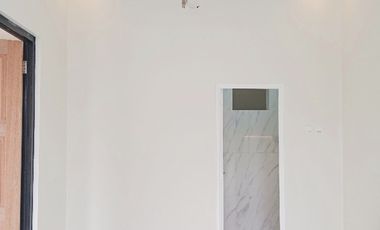 RUMAH KEREN DI DALAM CLUSTER JAGAKARSA JAKARTA SELATAN