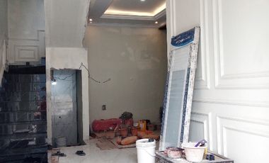 RUMAH KEREN DI DALAM CLUSTER JAGAKARSA JAKARTA SELATAN