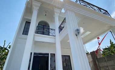 Rumah Mewah Clasic Eropa 10 Menit LRT Cibubur 1,3 M