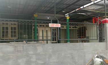 RUMAH COCOK UNTUK KANTOR DAN TEMPAT USAHA SAWOJAJAR KOTA MALANG