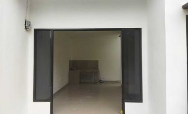 Rumah Sejuk Minimalis 2 LT Lokasi Strategis Paling Teristimewa