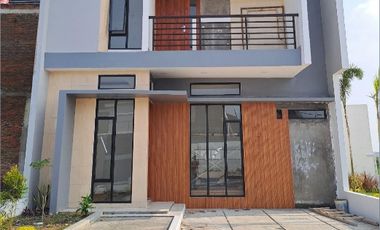 Jual Rumah Tingkat 603 Juta Type 70/80 di SOLOBARU