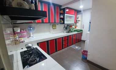 Disewakan Rumah Besar 3 lantai dekat Bandara tangerang , Duta Garde