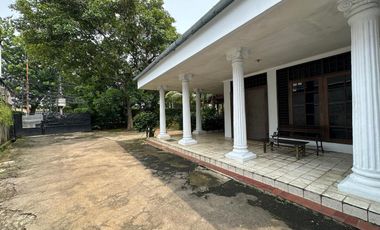 Rumah Asri Lebak Bulus Raya