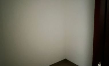 Disewa murah rumah pik 2 uk 6x10 strategis bagus