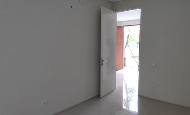 Sewa Rumah Premium Surabaya di Ciputra North West Hill