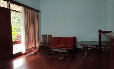 Rumah Mainroad di Sayap Cipaganti Cocok untuk Usaha seperti Cafe dll