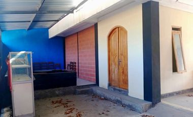 Rumah dan Bangunan Rumah Strategis Dekat Kampus UMS