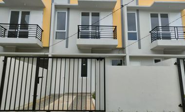 BARU. rumah di Taman Semanan Indah
