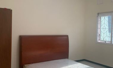 Sewa Rumah 1LT, Semi Furnish, lokasi strategis, One gate sistem