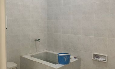 Sewa Rumah 1LT, Semi Furnish, lokasi strategis, One gate sistem