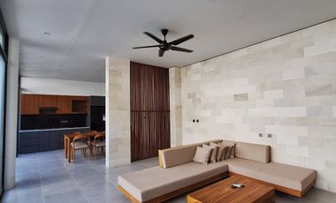 Brand new villa Lokasi strategis di Munggu pereren Canggu deket pantai