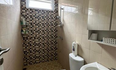 Rumah2KT di Denpasar Selatan, 5 menit ke Sekolah Santosa, sewa tahunan