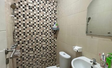 Rumah2KT di Denpasar Selatan, 5 menit ke Sekolah Santosa, sewa tahunan