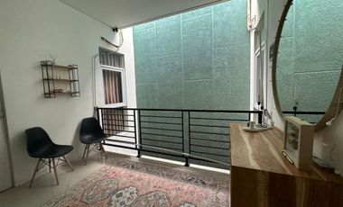 Rumah2KT di Denpasar Selatan, 5 menit ke Sekolah Santosa, sewa tahunan