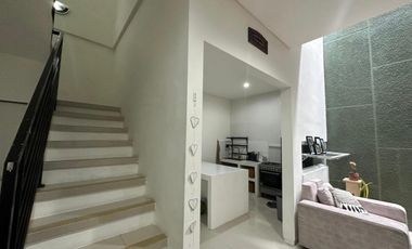 Rumah2KT di Denpasar Selatan, 5 menit ke Sekolah Santosa, sewa tahunan