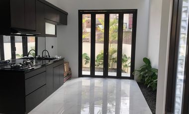 Rumah baru 2 lt Cluster CUBE, Cibodas,Antapani,BDG, 950 jt.