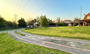 Casa en arriendo en LA REINA