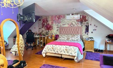 Casa en arriendo en LA REINA