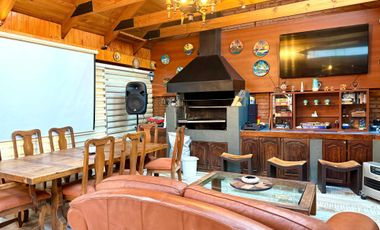 Casa en arriendo en LA REINA