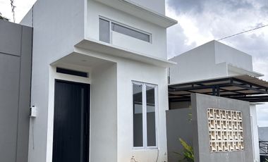 RUMAH BARU SIAP ISI, NARRA VILLAGE PAMULANG 15 MENIT KE PUSPEM TANGSEL