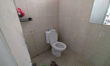 RUMAH MURAH 2LT DI DEPOK, HALAMAN LUAS, 5 KAMAR, BONUS KIOS JUALAN