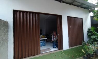 RUMAH MURAH 2LT DI DEPOK, HALAMAN LUAS, 5 KAMAR, BONUS KIOS JUALAN